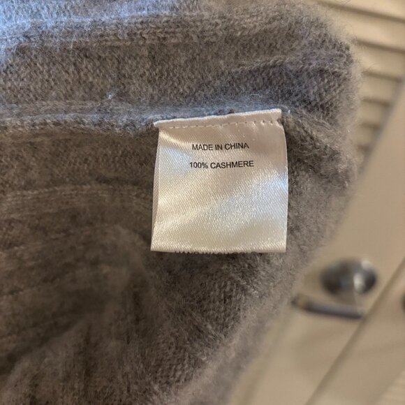 Quince Cashmere Midi Skirt - Picture 4 of 4